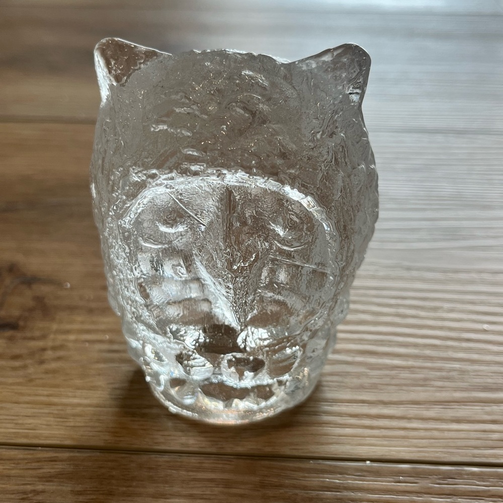 Pukeberg Sweden Art Glass Owl Paperweight Figurine